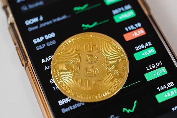 10萬美元的Bitcoin 還能漲多少？圖片